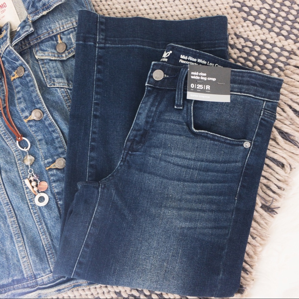 Mossimo • Wide-leg Crop Jeans